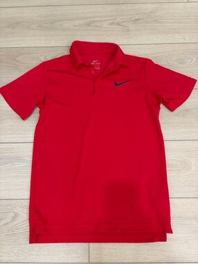 Nike Red Golf Preppy Lightweight Dri-Fit Polo Shirt with Black Swoosh. YL